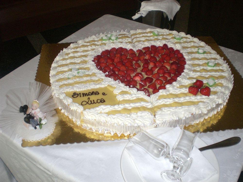 Da Mariuccia Hotel Robecchetto con Induno
